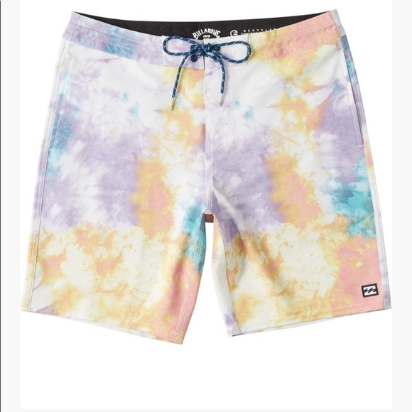 NWT Billabong Mens Sunday Lo Tide Mid-length 19” Size 31